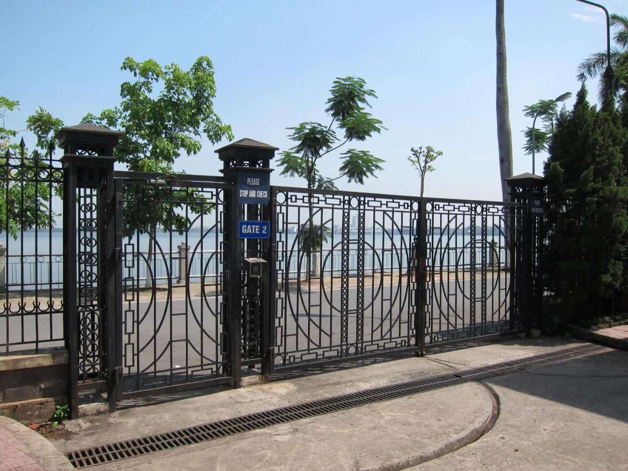 Coco Flower Village Serviced Apartment And Homestay Hanoi Buitenkant foto