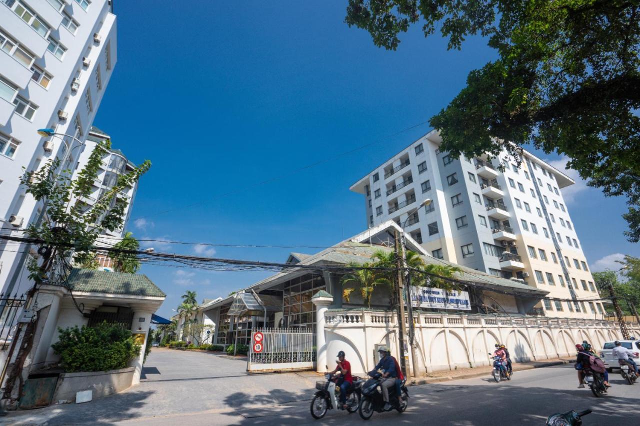 Coco Flower Village Serviced Apartment And Homestay Hanoi Buitenkant foto
